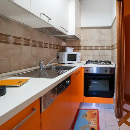 Dolce Rifugio Sul Castello - Incantevole A Due Passi Dal Centro Con Garage *