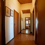 Dolce Rifugio Sul Castello - Incantevole A Due Passi Dal Centro Con Garage Διαμέρισμα