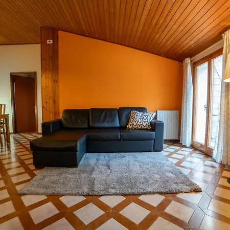 Dolce Rifugio Sul Castello - Incantevole A Due Passi Dal Centro Con Garage