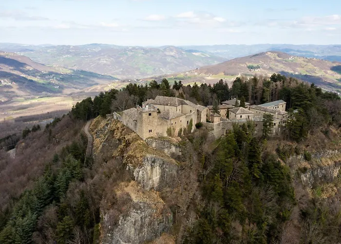 Dolce Rifugio Sul Castello - Incantevole A Due Passi Dal Centro Con Garage Apartamento Sestola