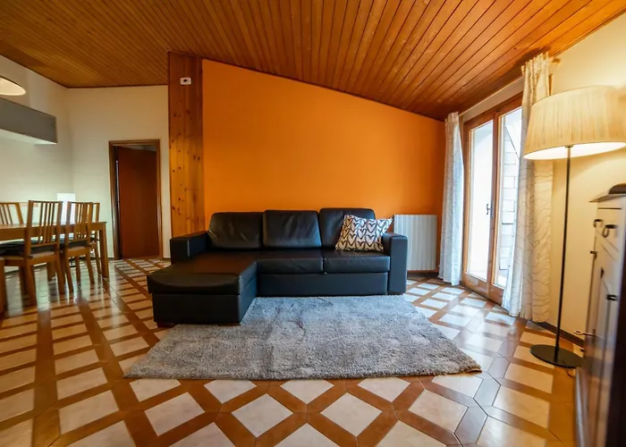 Dolce Rifugio Sul Castello - Incantevole A Due Passi Dal Centro Con Garage