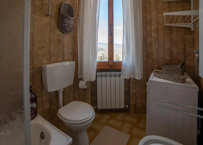 Dolce Rifugio Sul Castello - Incantevole A Due Passi Dal Centro Con Garage 公寓 塞斯托拉